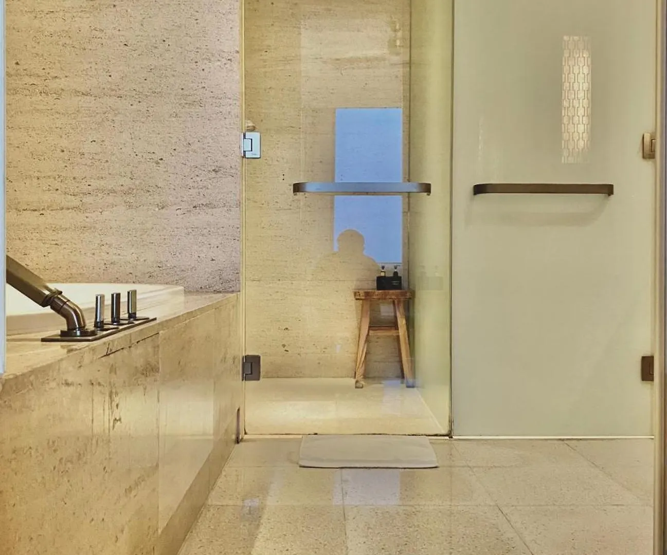 Luxury Apartments 2 Bedrooms In Resort - Free Access Pools Restaurants 0*, Da Nang Vietnam